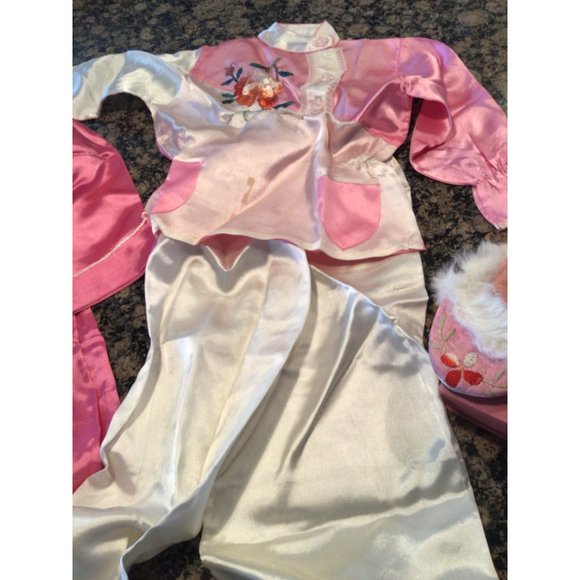 Vintage Child’s Asian Silk  Embroidered Pajama Set - Picture 3 of 12